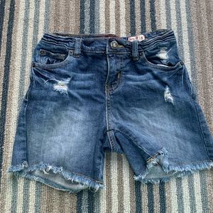 Children’s Place adjustable waist girls denim shorts size 8
